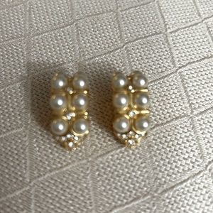 Vintage Clip-on Faux Gold Pearl Earrings Nolan Miller Glamour Collection